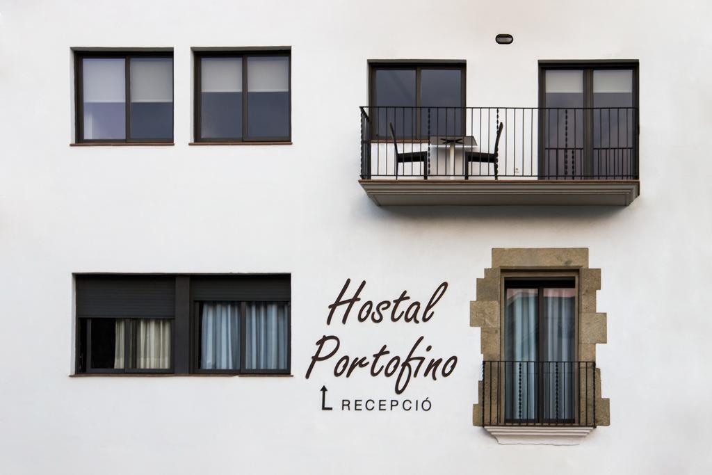 Hostal Portofino Ареньш-да-Мар Екстер'єр фото